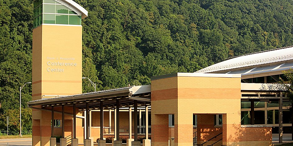 Affordable Hotels In Johnstown Pa Holiday Inn Express Suites