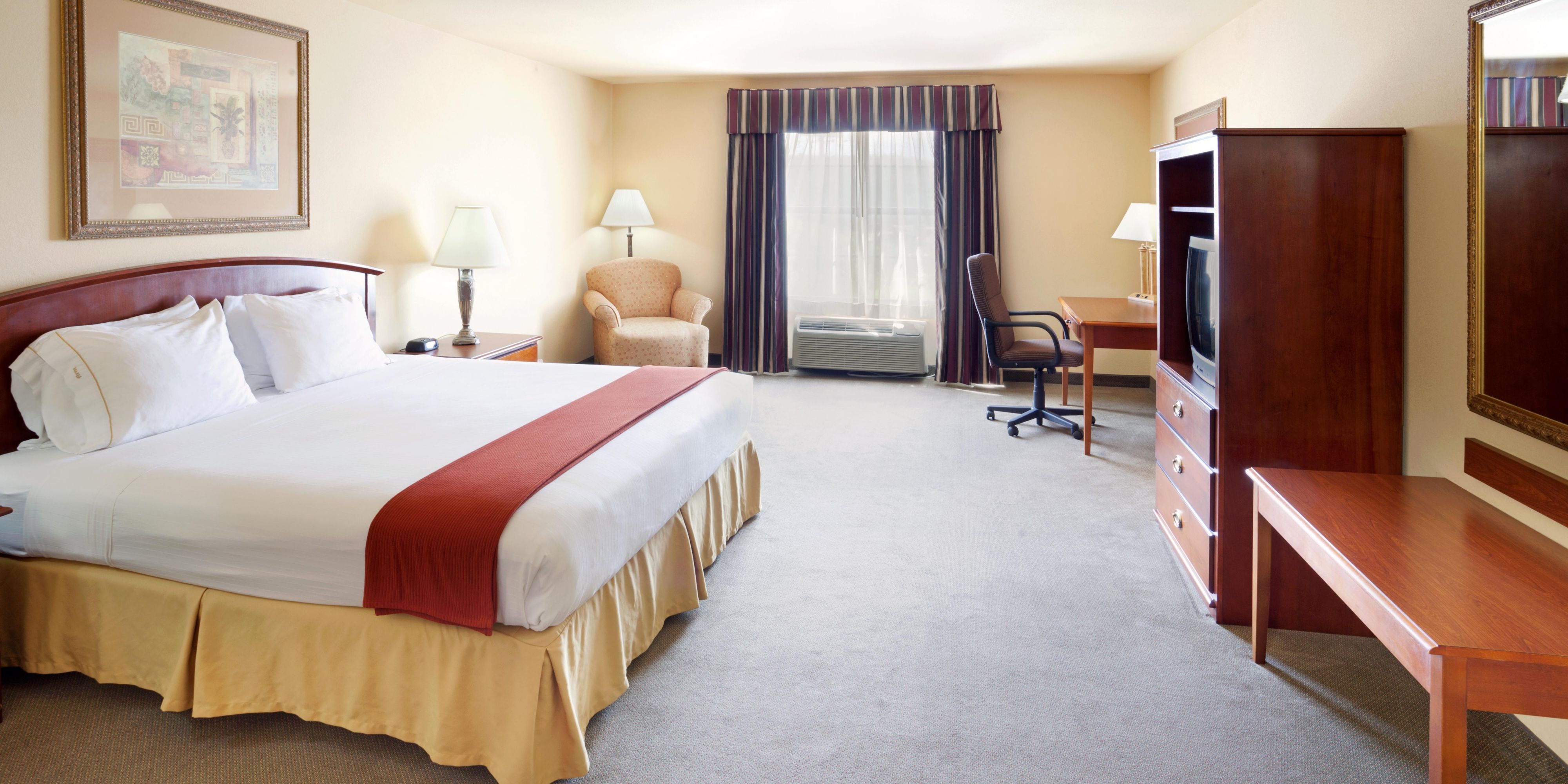 Holiday Inn Express Suites Kerrville Hotel By Ihg
