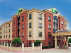 Holiday Inn Express & Suites La Porte in Houston, Texas