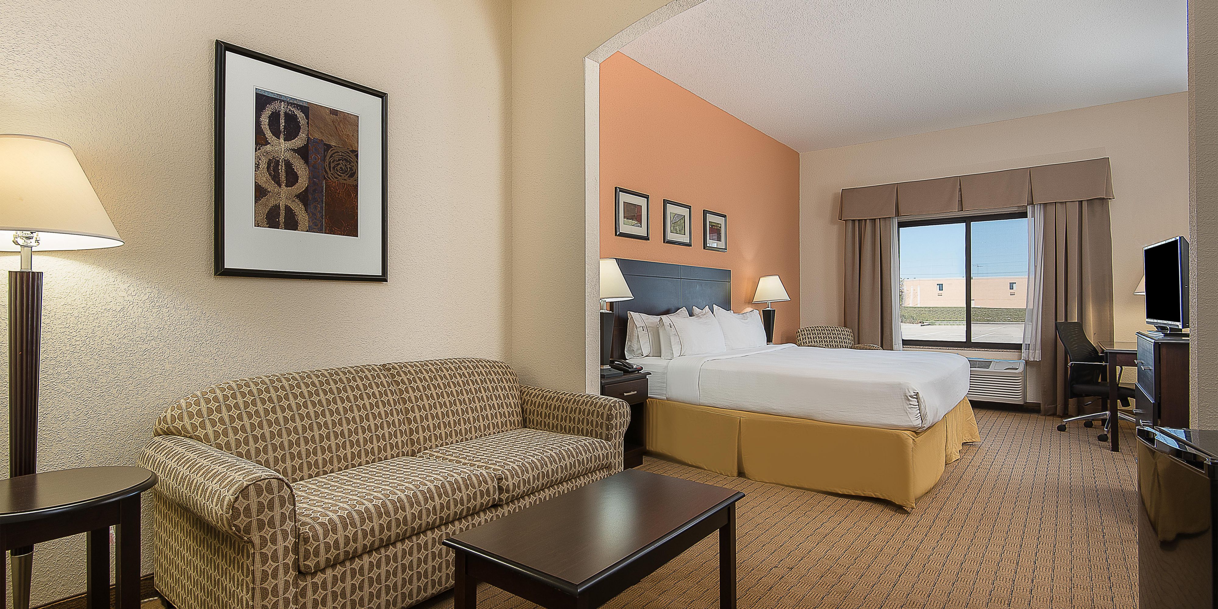 Holiday Inn Express Suites Lafayette East Hotel In Lafayette By Ihg