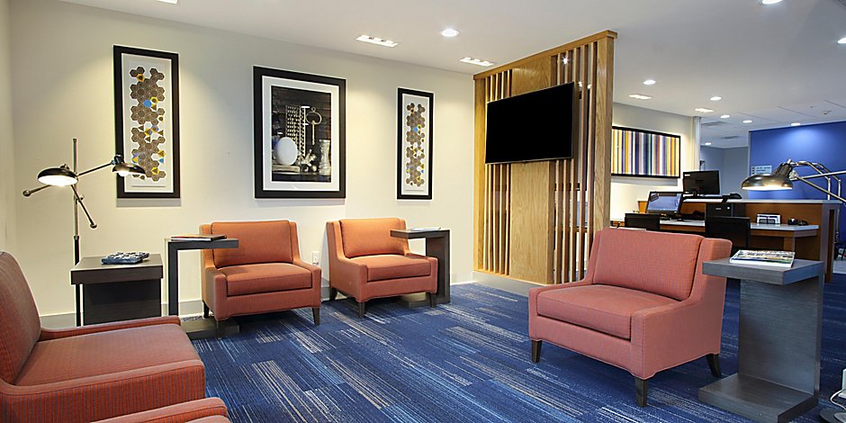 Holiday Inn Express Suites Lake Charles South Hotel By Ihg