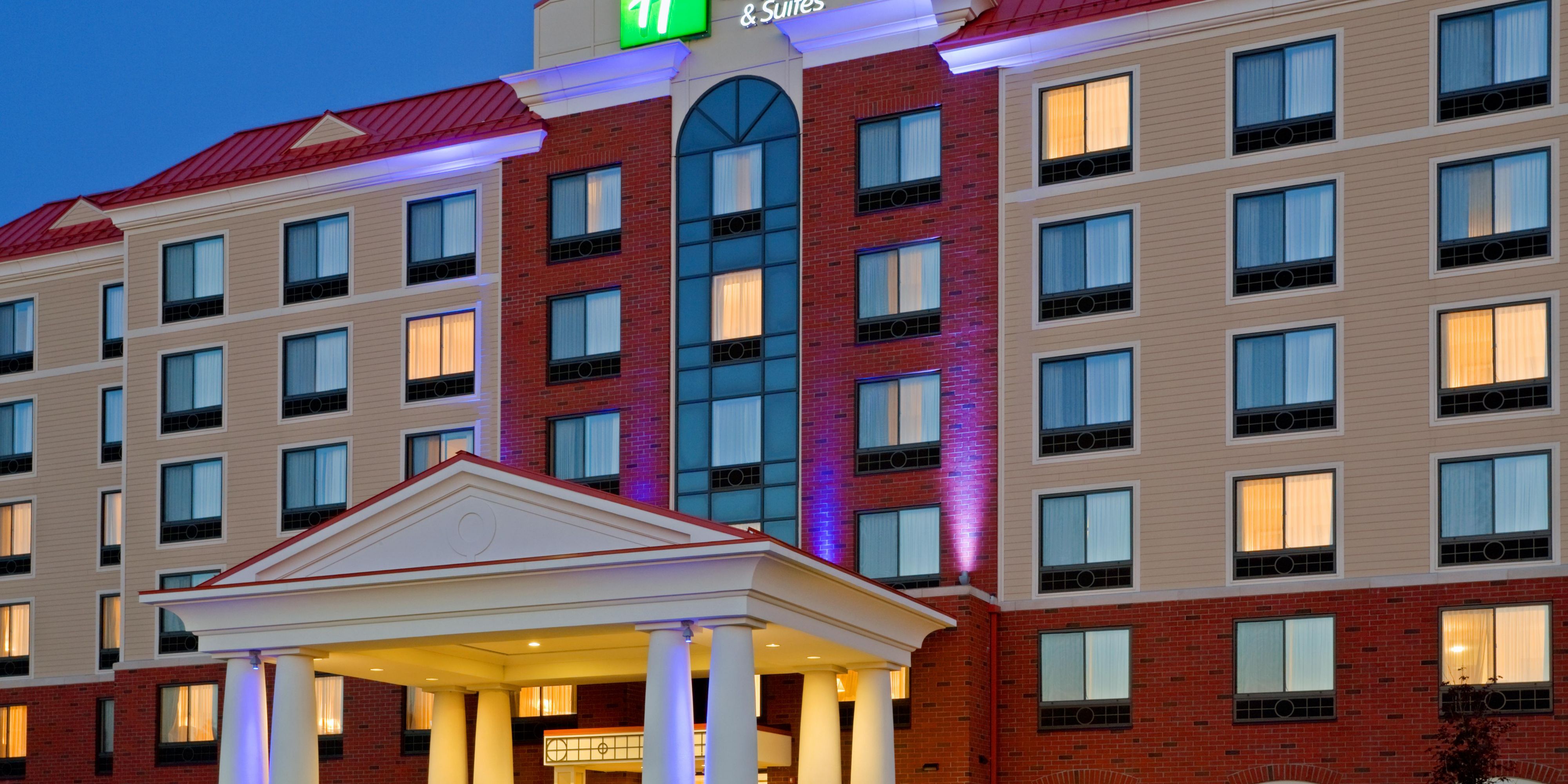 Albany Airport Hotels In Latham Ny Holiday Inn Express Suites