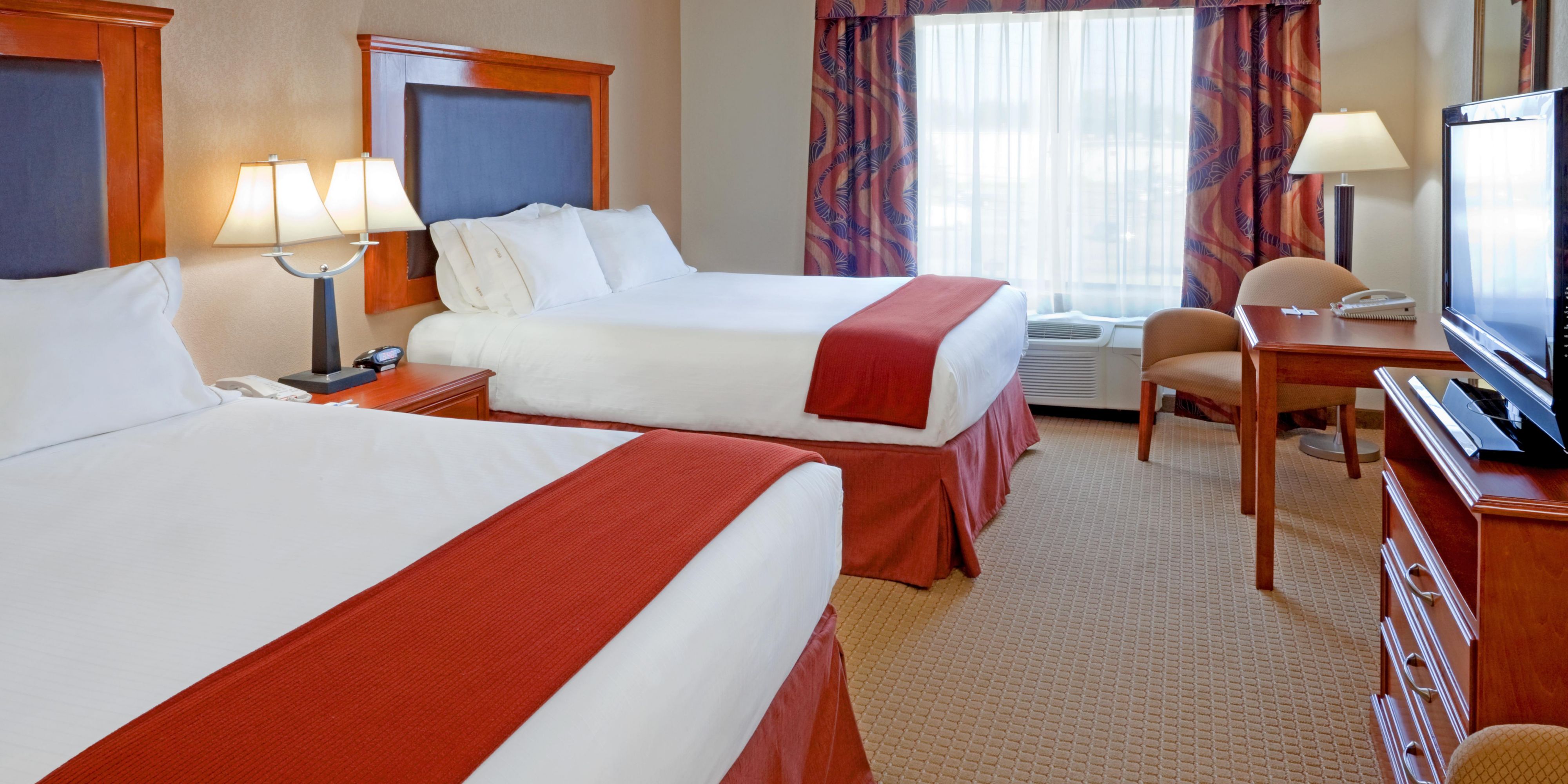 Albany Airport Hotels In Latham Ny Holiday Inn Express Suites