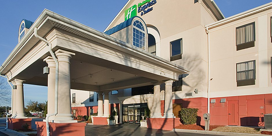 Promo 90% Off Holiday Inn Express Hotel Suites ...