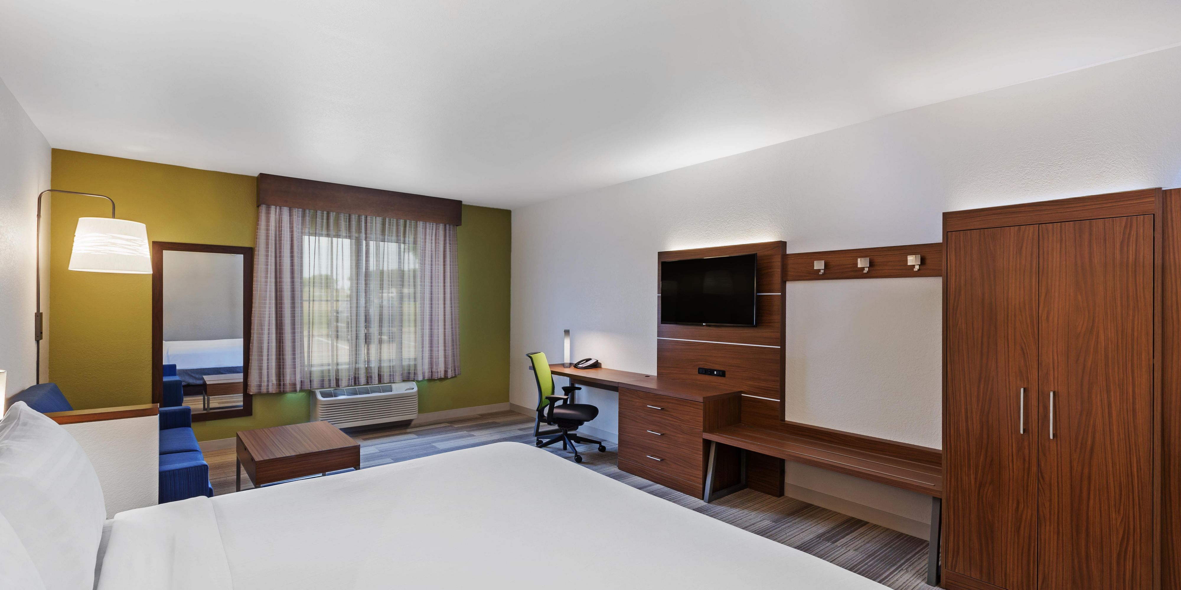 Hotels In Lewisville Tx Holiday Inn Express Suites Dallas