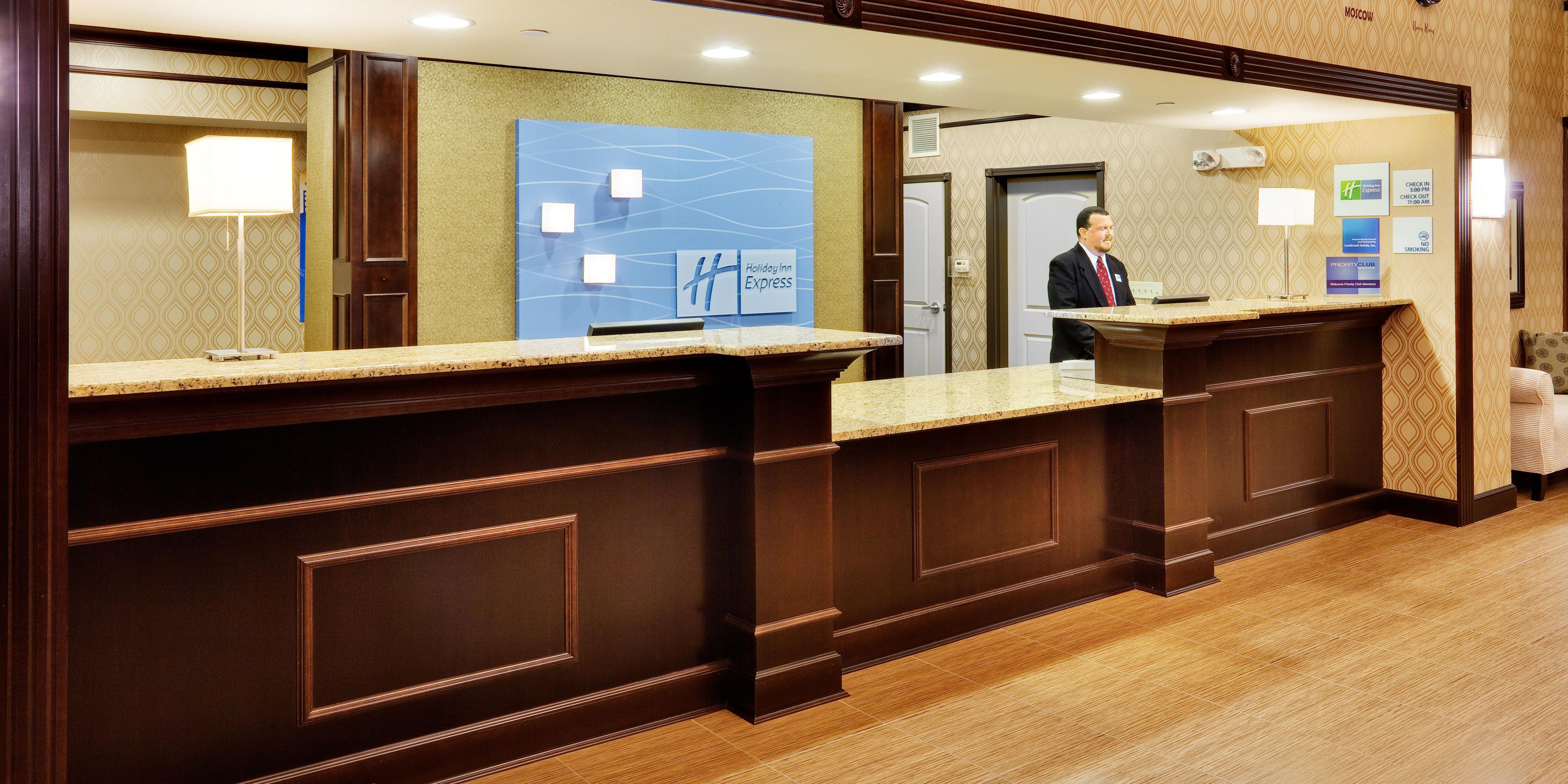 Hotels In Pottstown Pa With Pools Holiday Inn Express Suites
