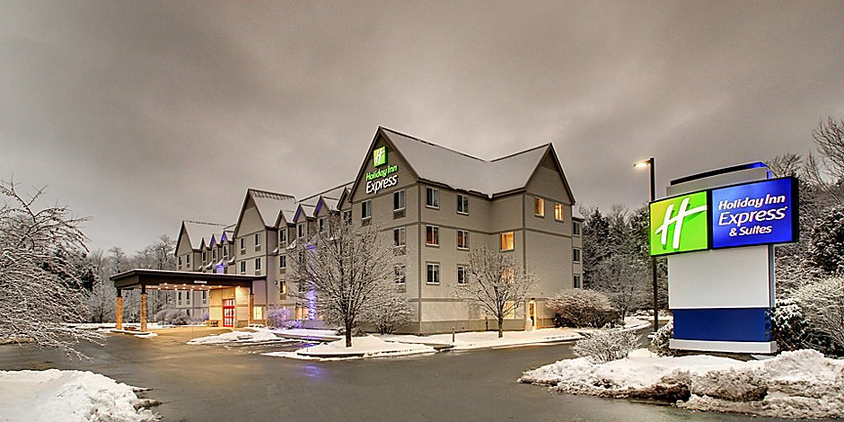 Holiday Inn Express Suites Lincoln East White Mountains Hotel