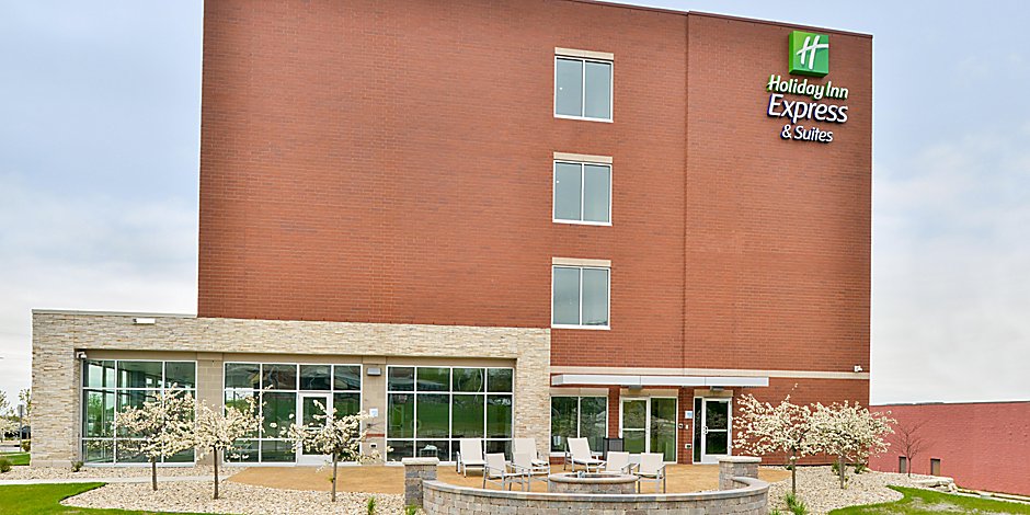 Holiday Inn Express Suites Madison Hotel In Madison By Ihg