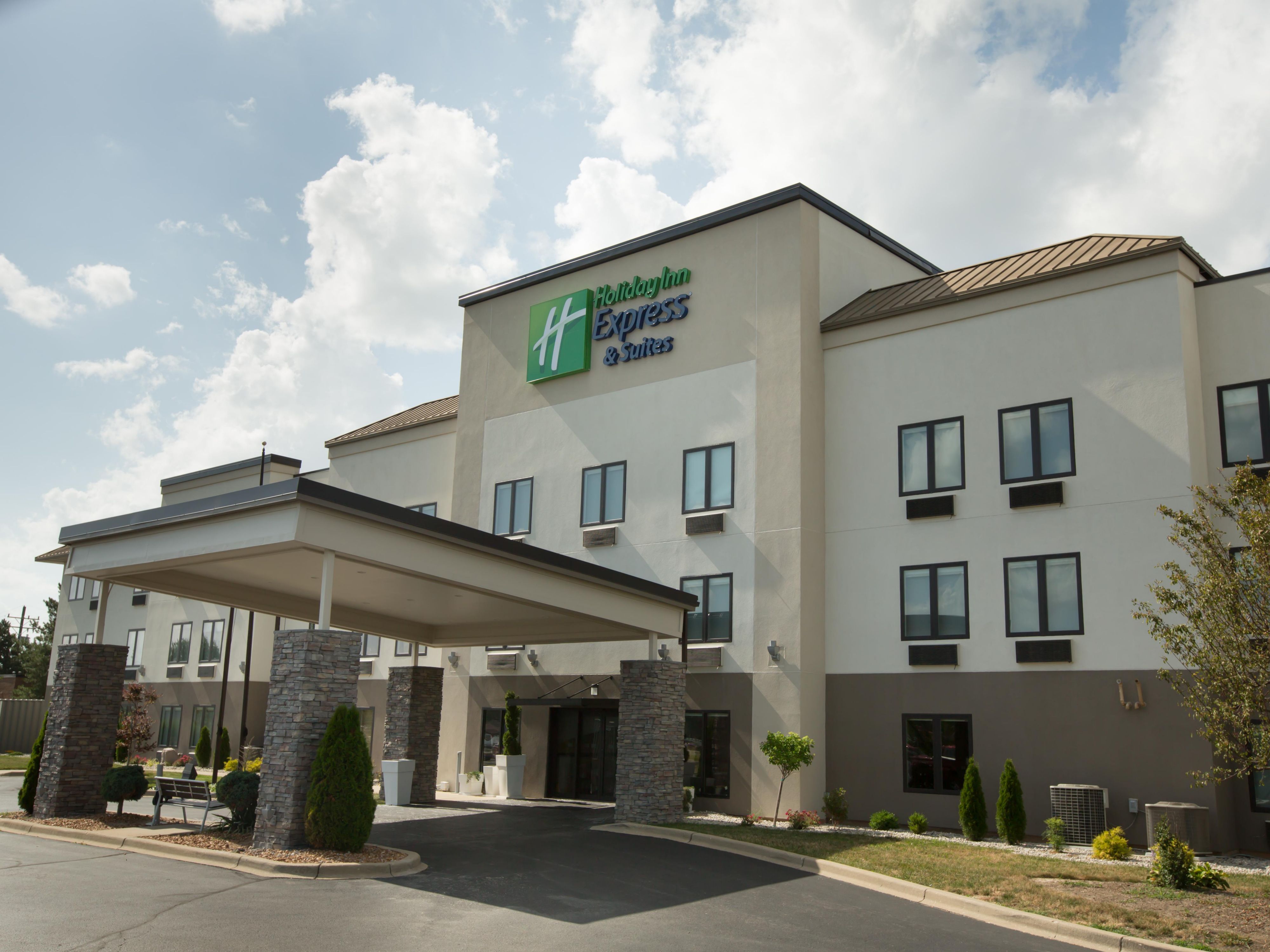 Holiday Inn Express & Suites Madison Hotel in Madison by IHG