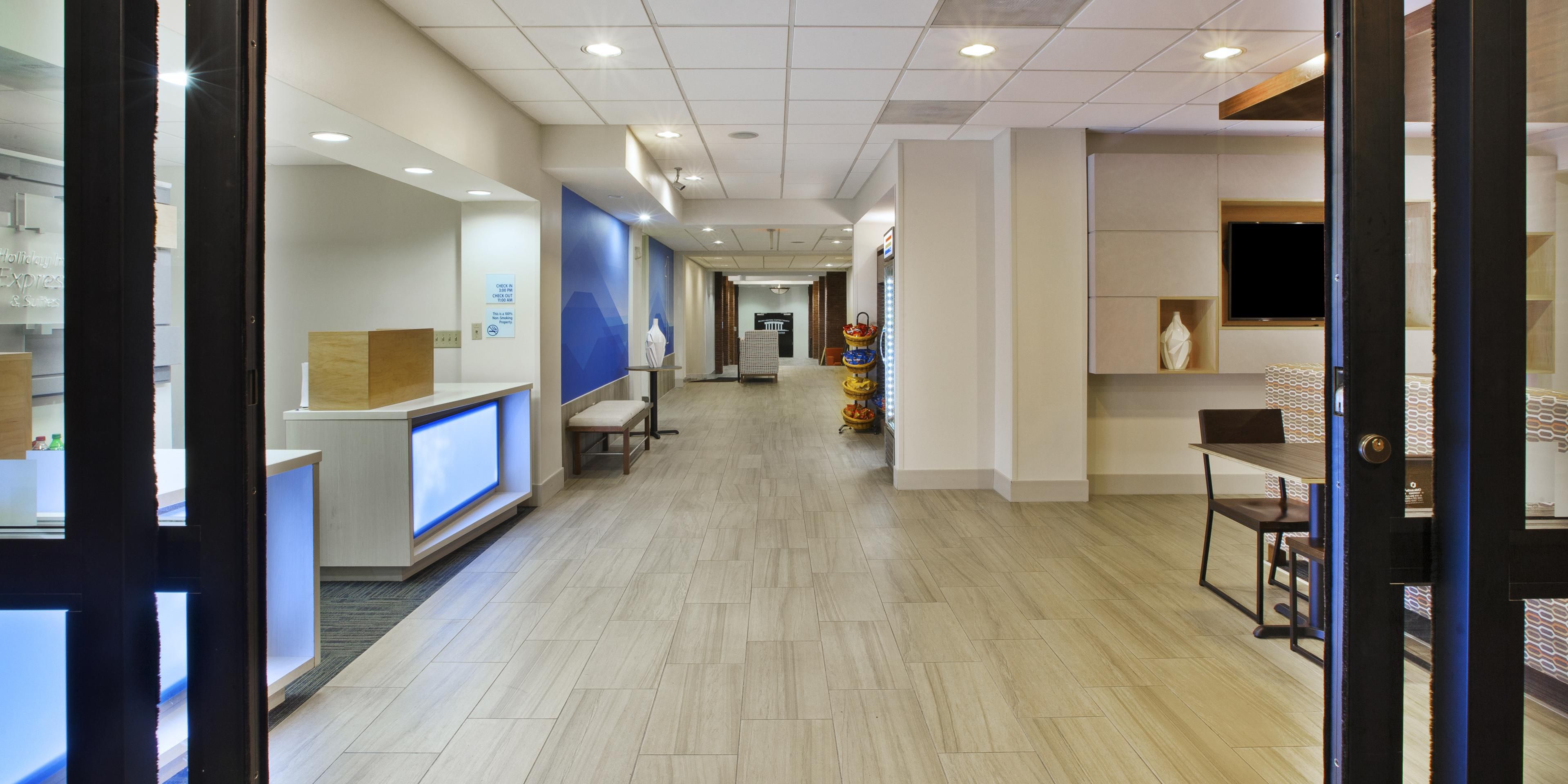 Holiday Inn Express Suites Manchester Conf Ctr Tullahoma Hotel