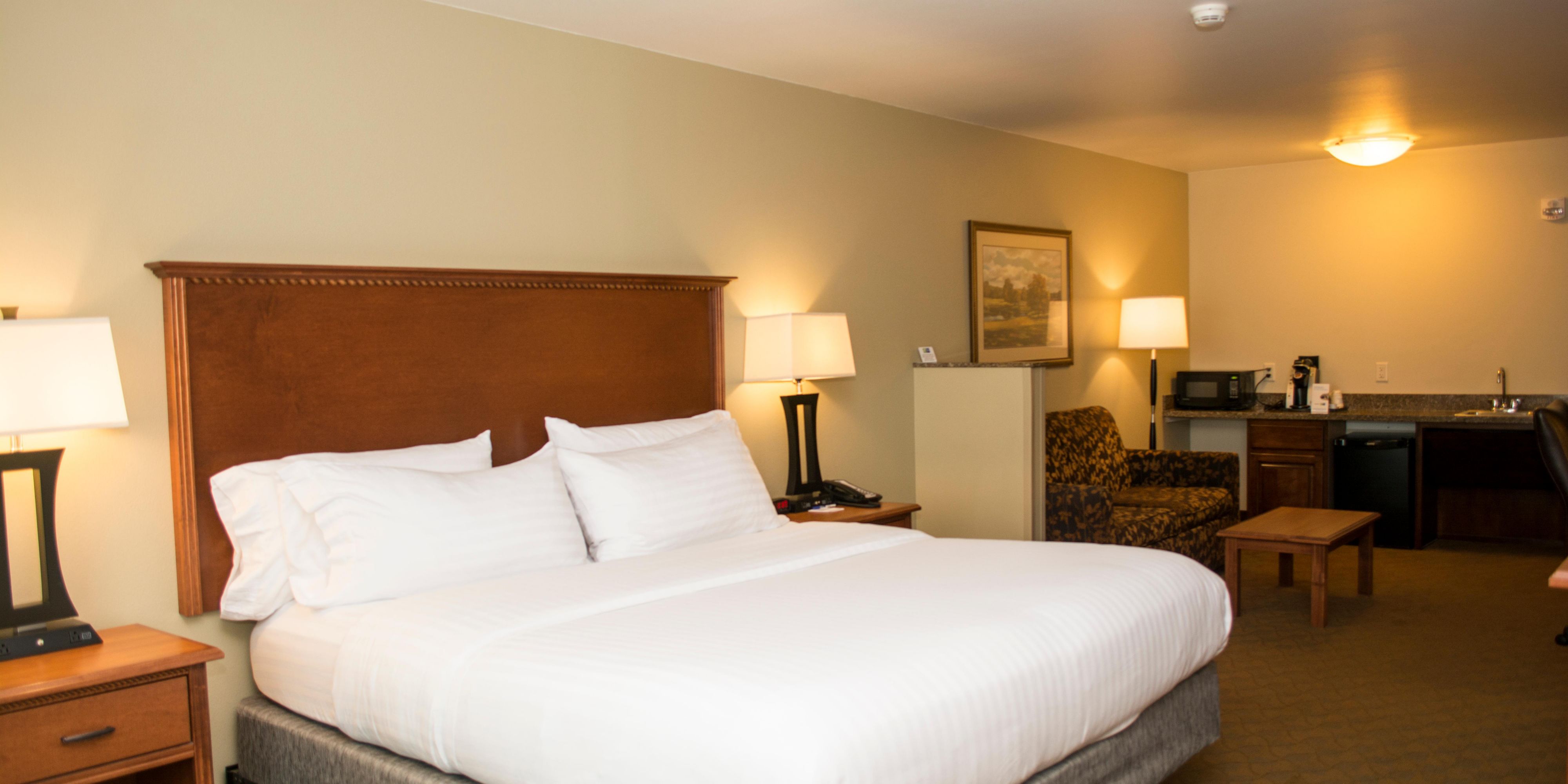Holiday Inn Express Suites Mason City Hotel By Ihg