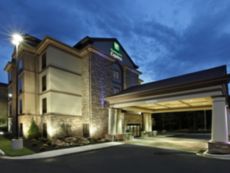 Holiday Inn Express & Suites Maumelle - Little Rock NW