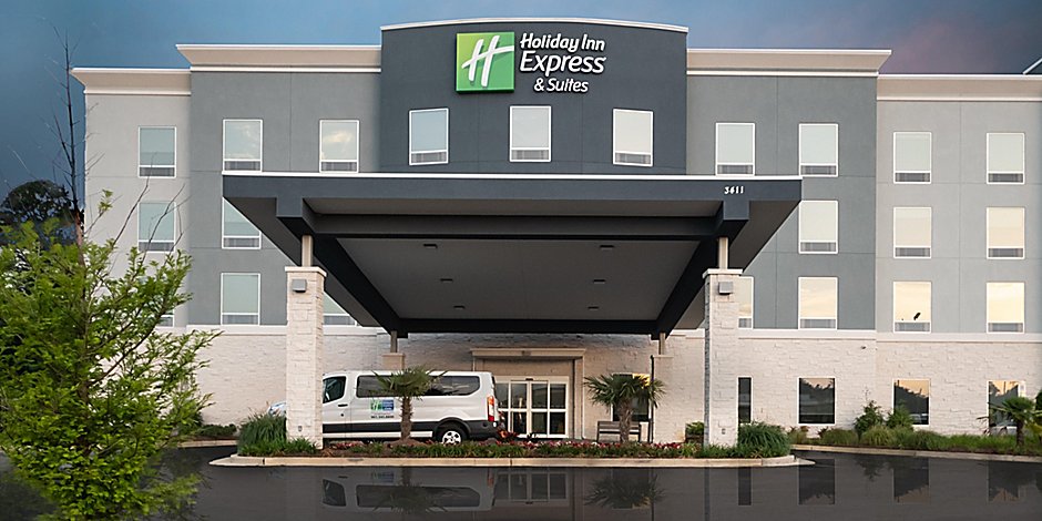 Mem Airport Hotel Near Graceland Holiday Inn Express Suites