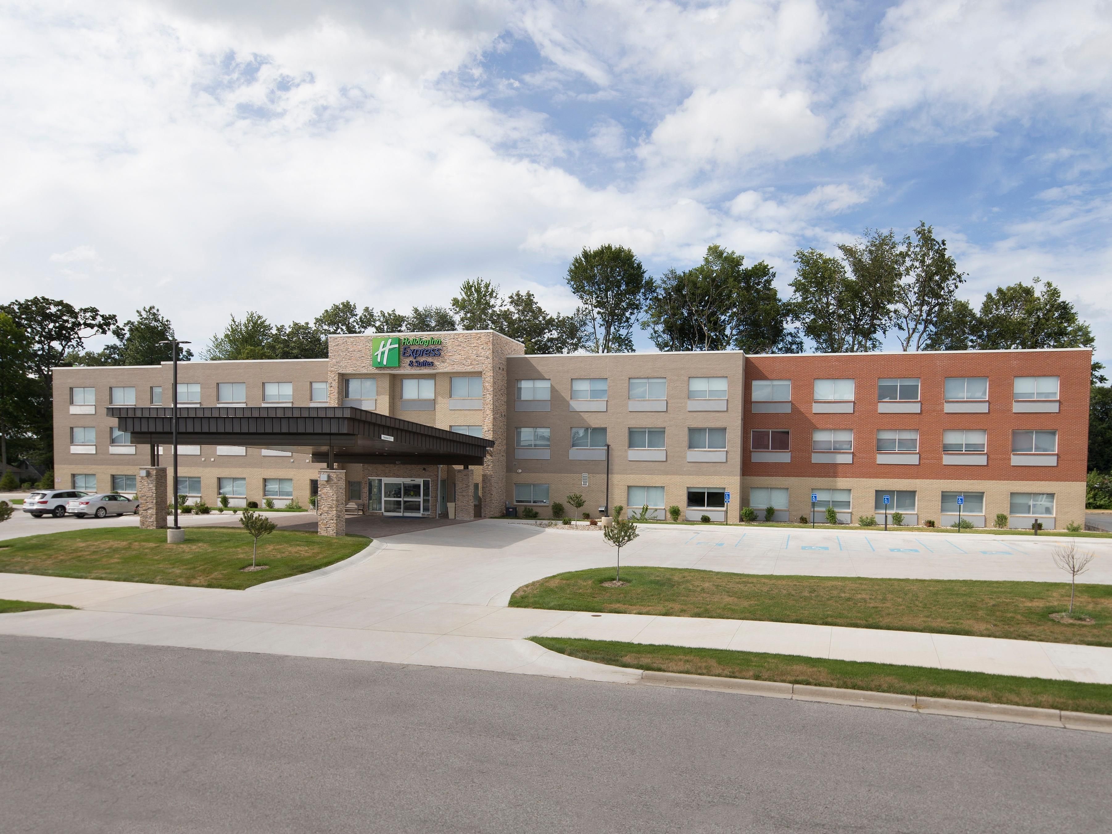 Michigan City, Indiana Hotels Holiday Inn Express & Suites Michigan City
