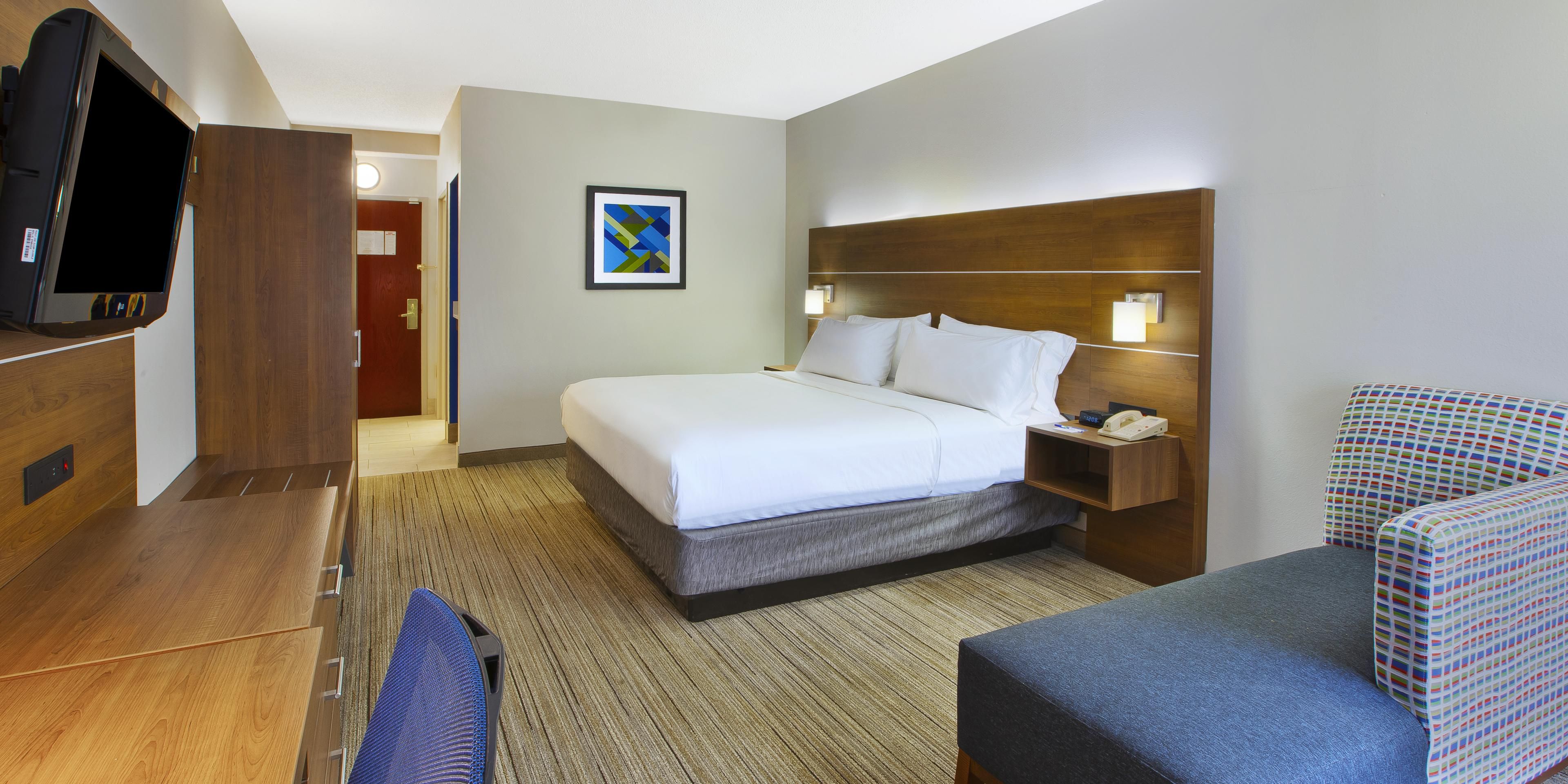 Holiday Inn Express Suites Cincinnati Northeast Milford Hotel In