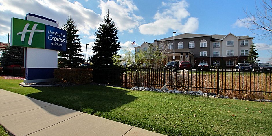 South Milwaukee Hotels Near Airport Holiday Inn Express Suites