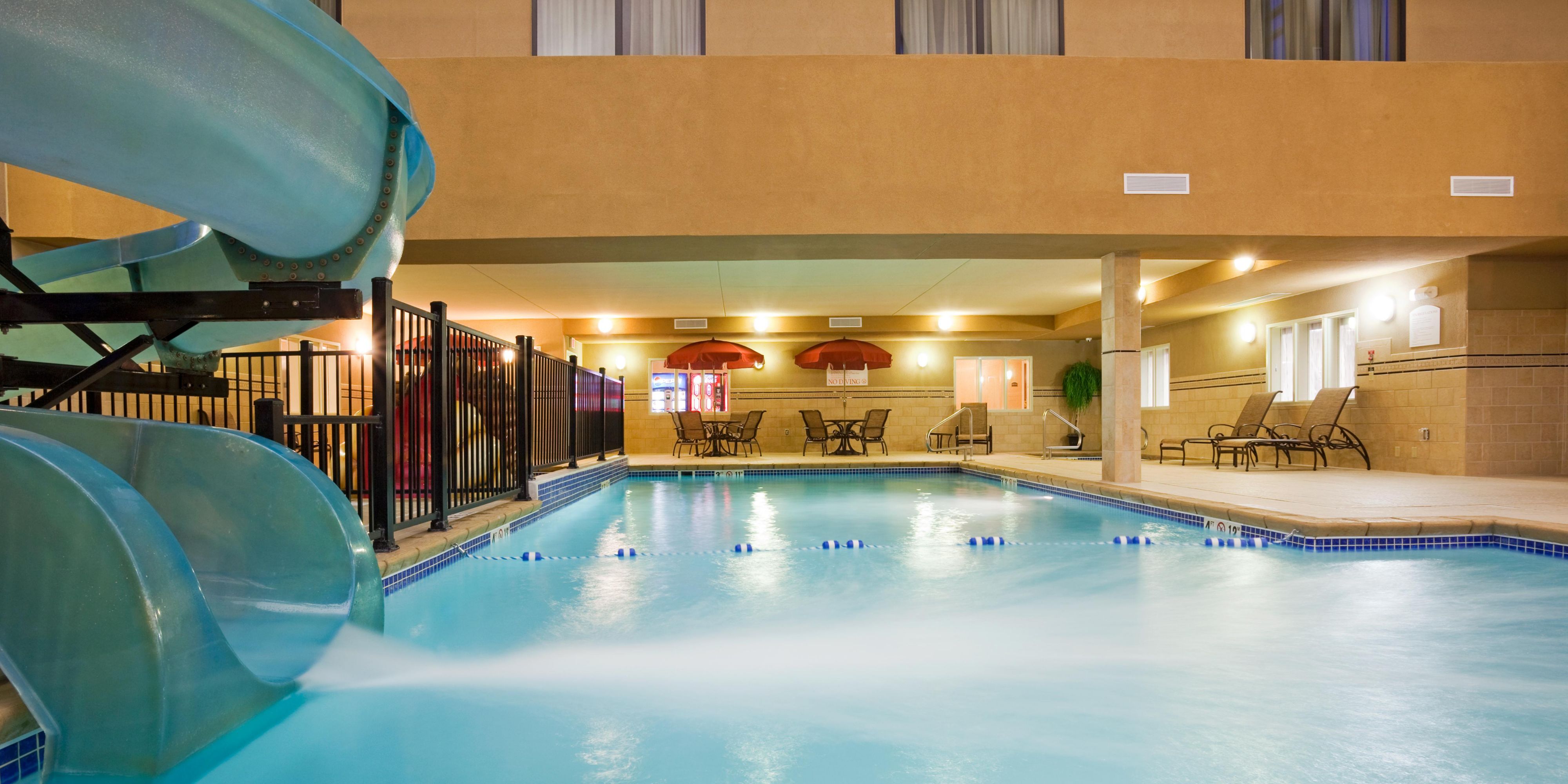 Holiday Inn Express Suites Mitchell Hotel By Ihg