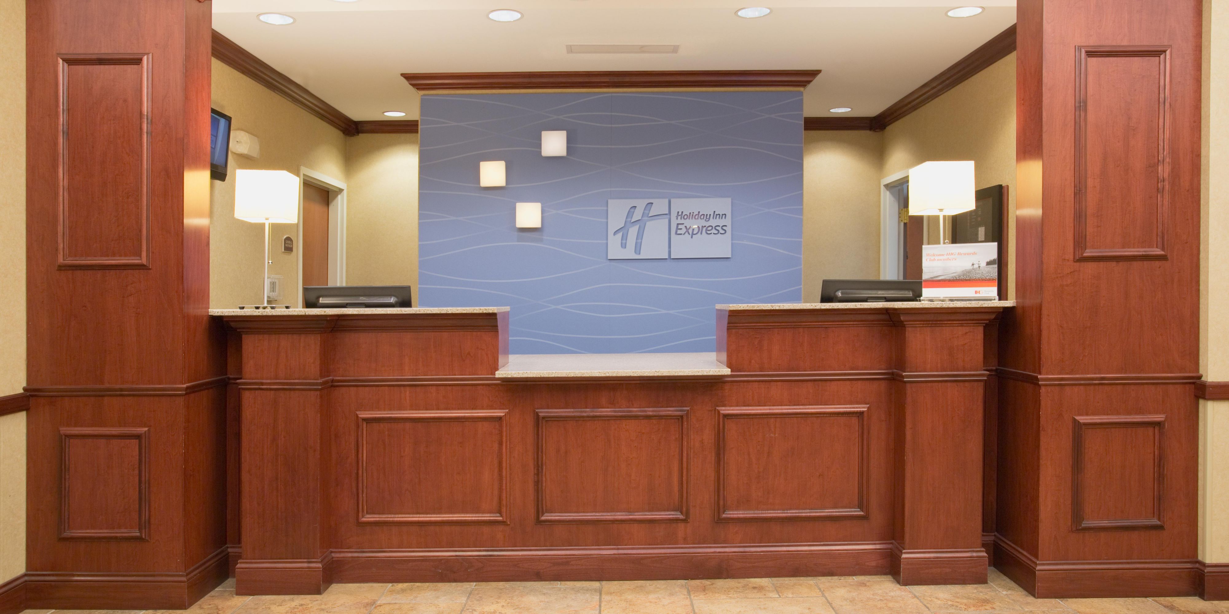 Holiday Inn Express Suites Mitchell Hotel By Ihg