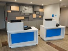 Holiday Inn Express & Suites Orland Park – Mokena in Chicago, Illinois