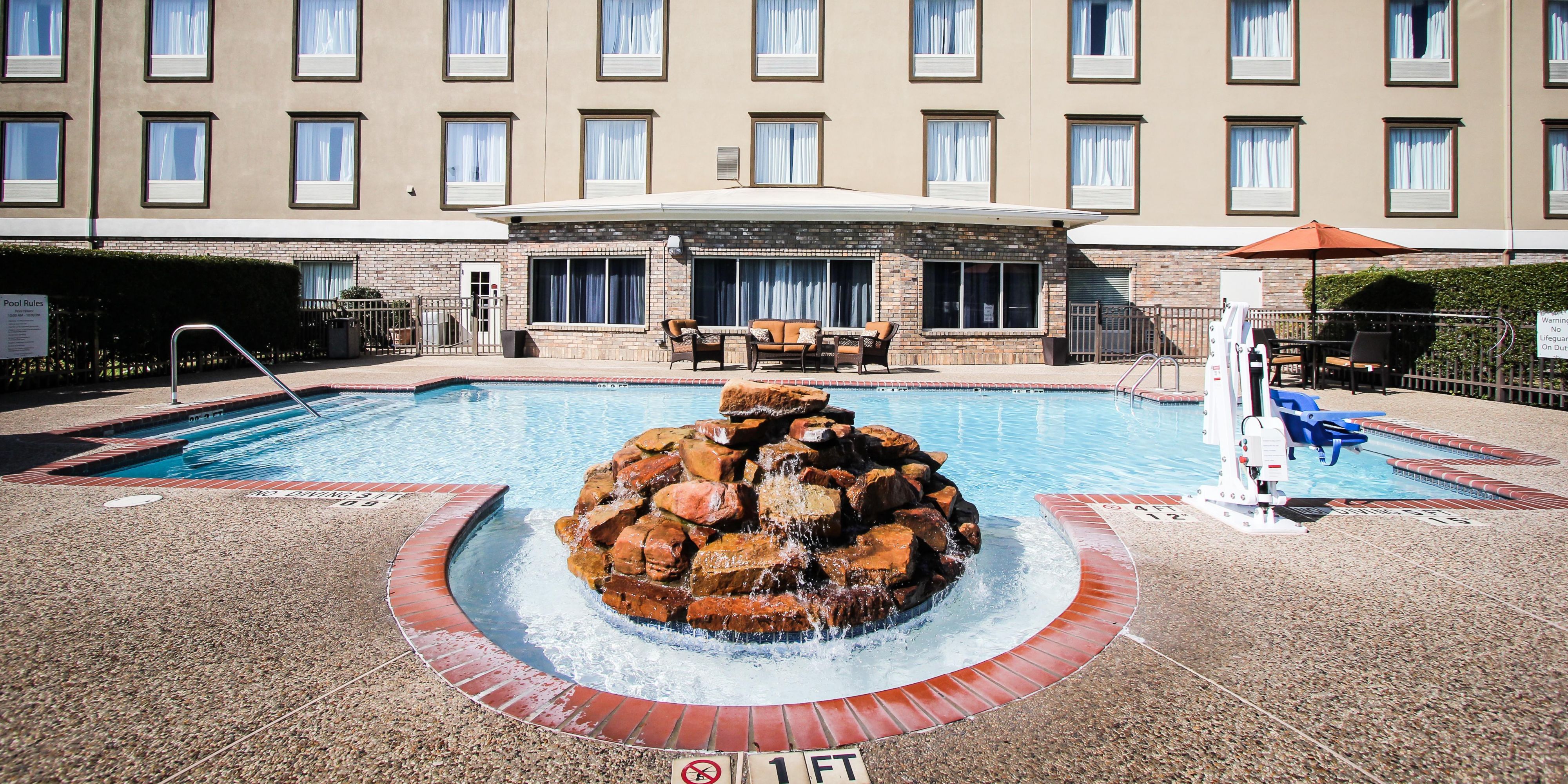 Affordable Hotels In Nacogdoches Tx Holiday Inn Express