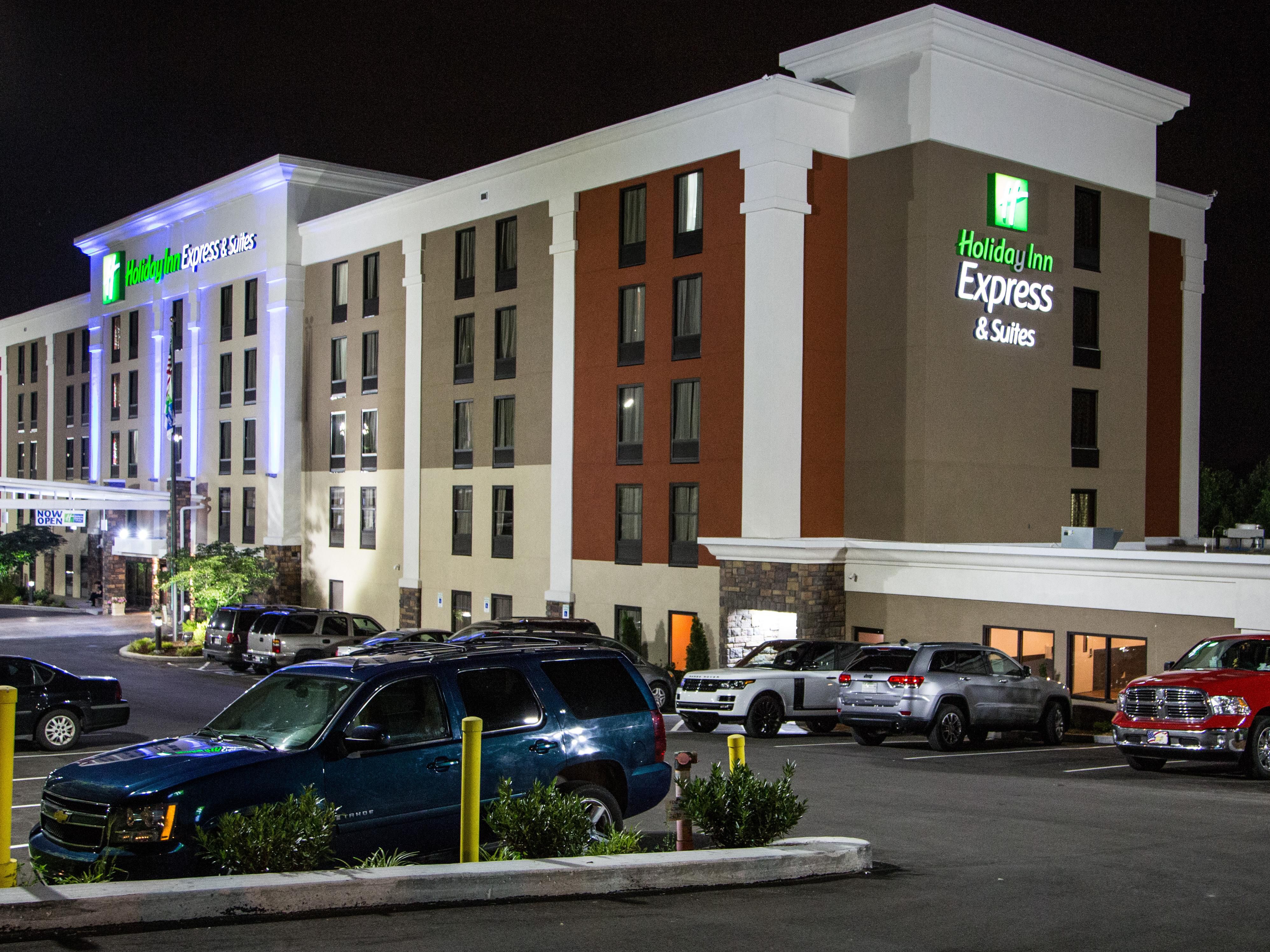 Holiday Inn Express & Suites Nashville Southeast - Antioch Hotel in ...