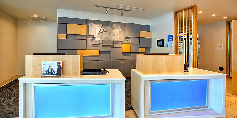 Hotels In New Castle Pa With Indoor Pool Holiday Inn Express