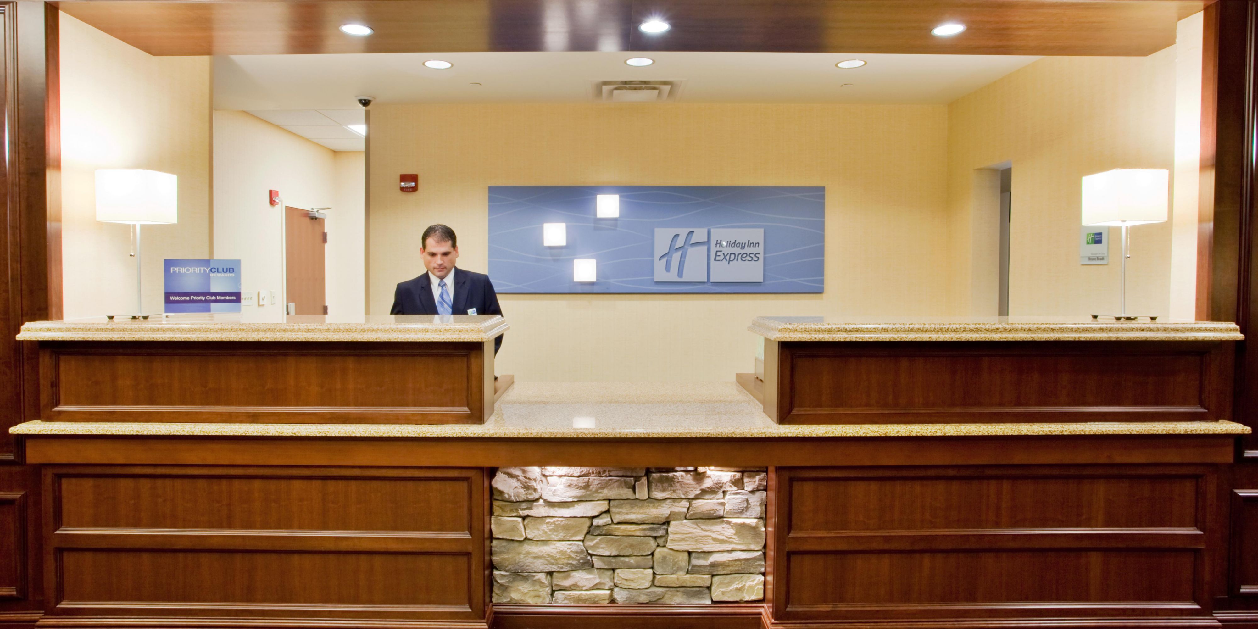Holiday Inn Express Suites Wilmington Newark Hotel In Newark By Ihg