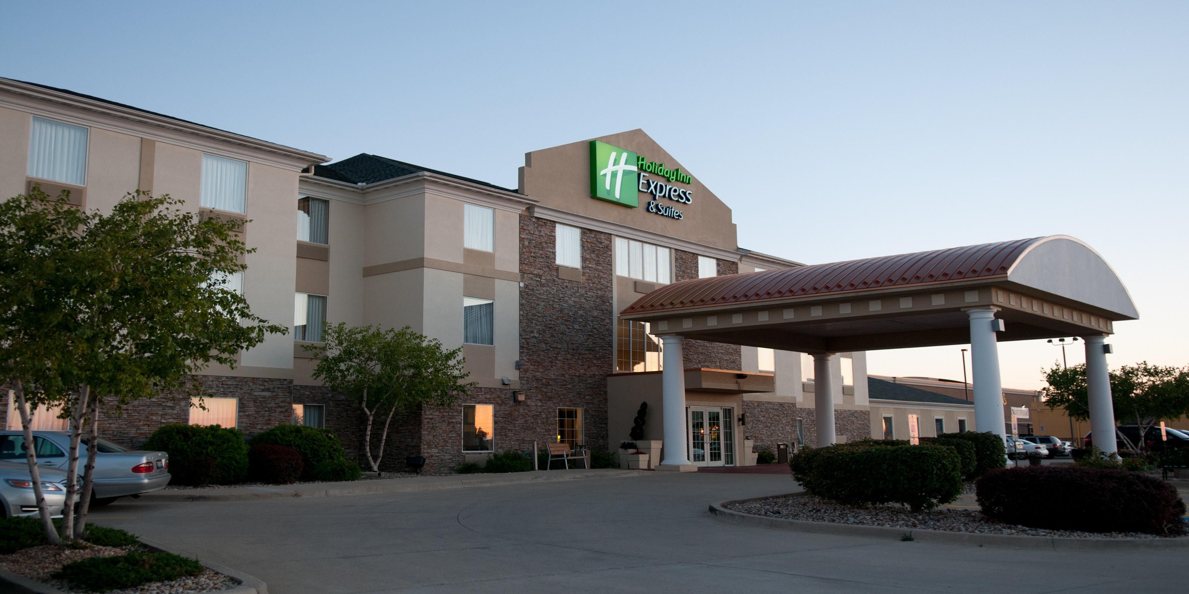Holiday Inn Express Suites Bloomington Normal Hotel By Ihg