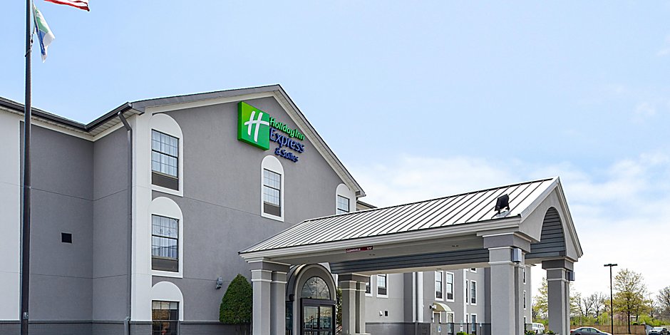 Affordable Hotel In North Little Rock Holiday Inn Express