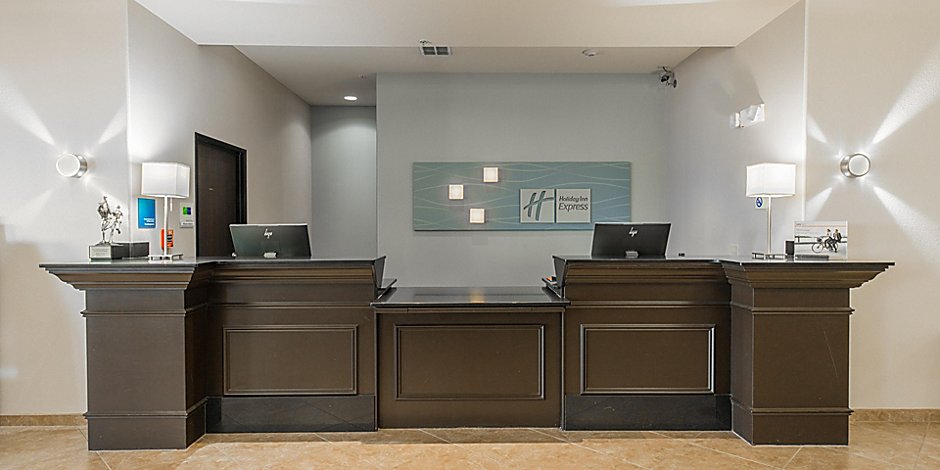 Oklahoma City Hotels Holiday Inn Express Suites Oklahoma City