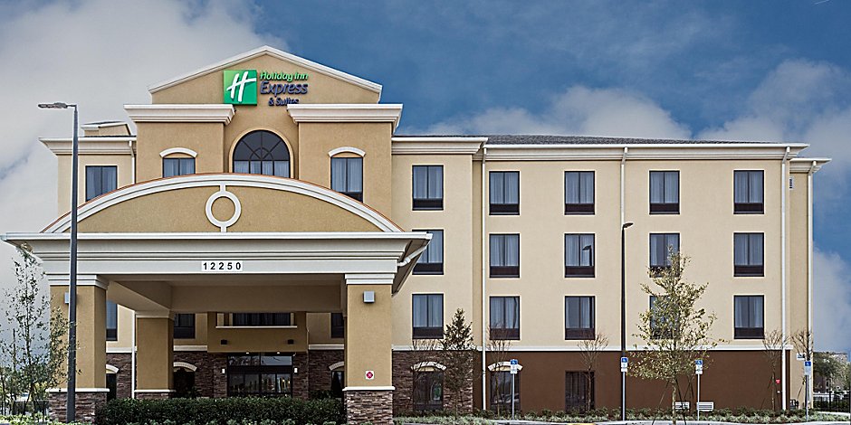 Ucf Hotels Close To Orlando Airport Holiday Inn Express Suites