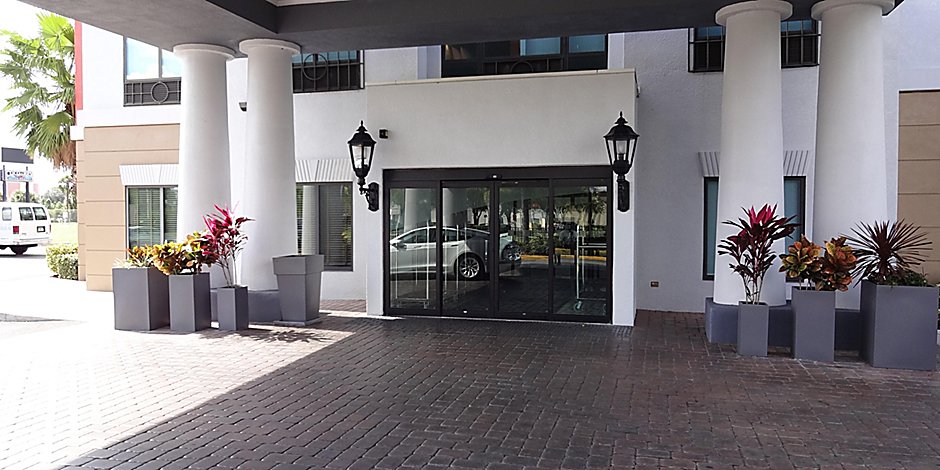 Hotels On International Drive Orlando Holiday Inn Express