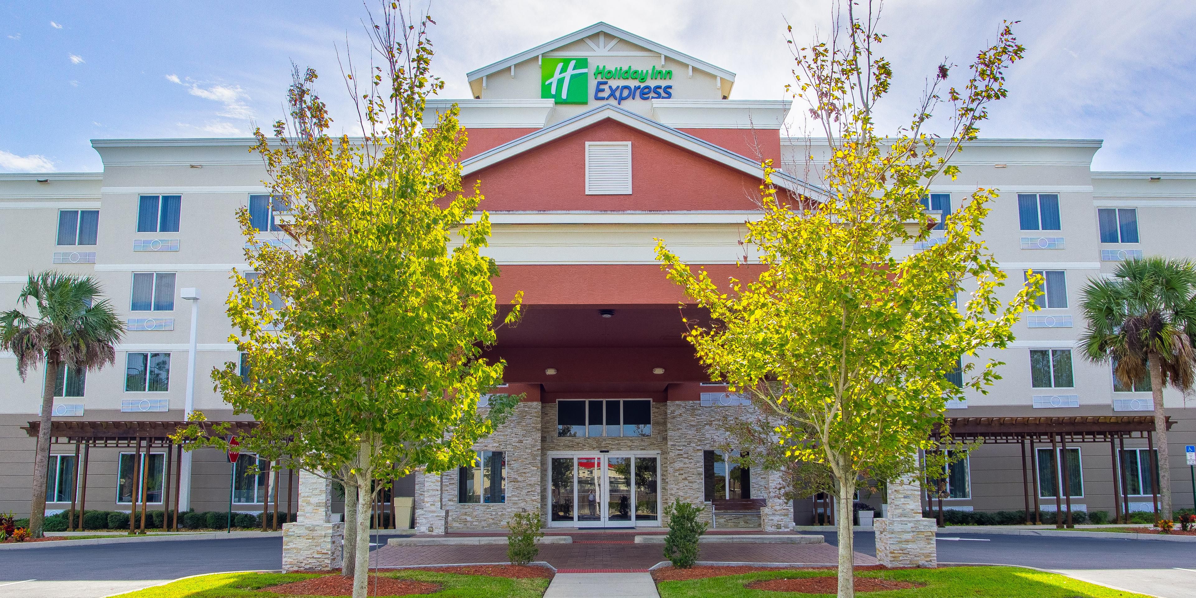 Holiday Inn Express Suites Palm Bay Hotel In Palm Bay By Ihg