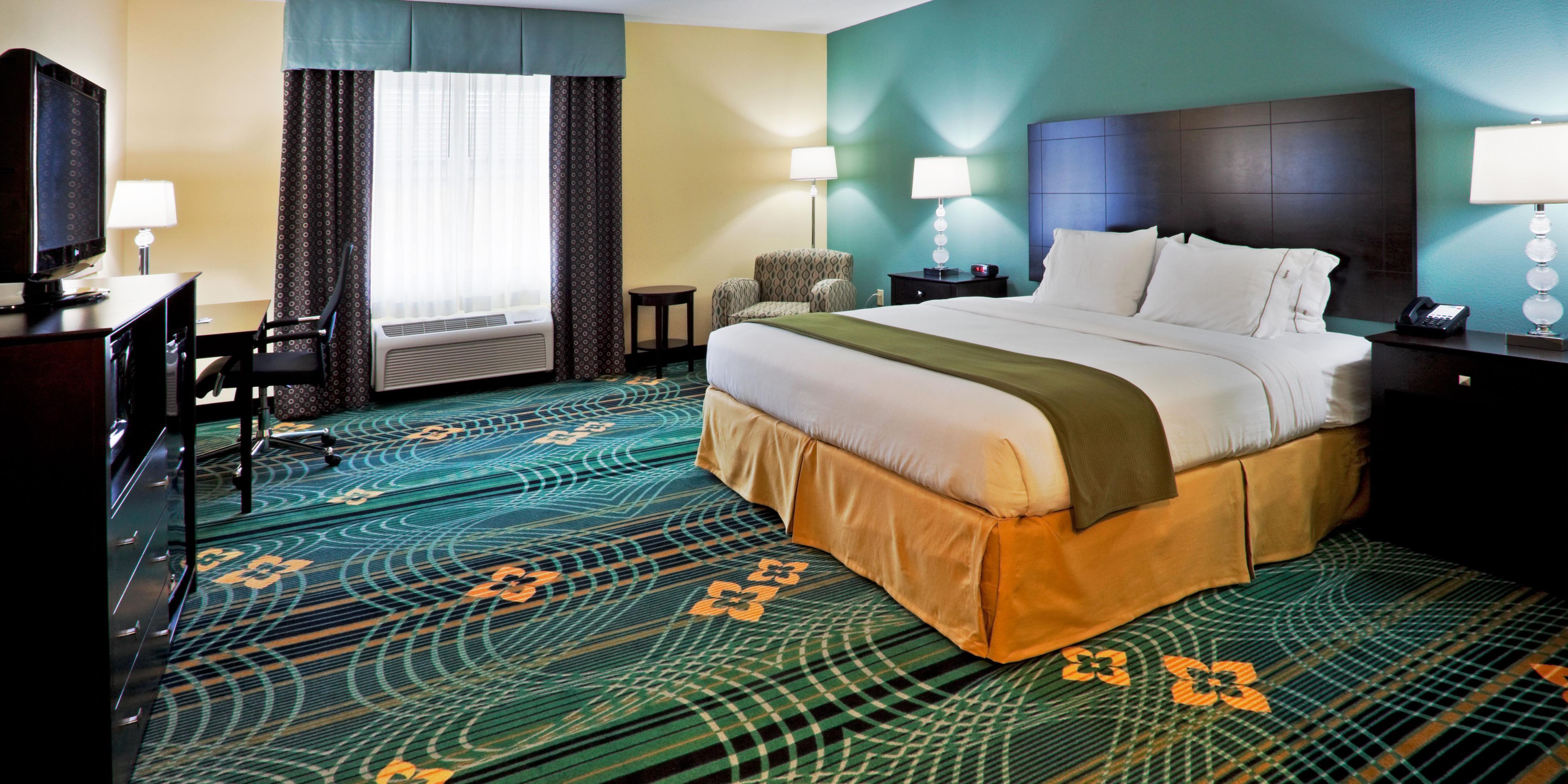 Holiday Inn Express Suites Palm Bay Hotel In Palm Bay By Ihg