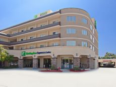Holiday Inn Express & Suites Pasadena-Colorado Blvd. in Los Angeles, California