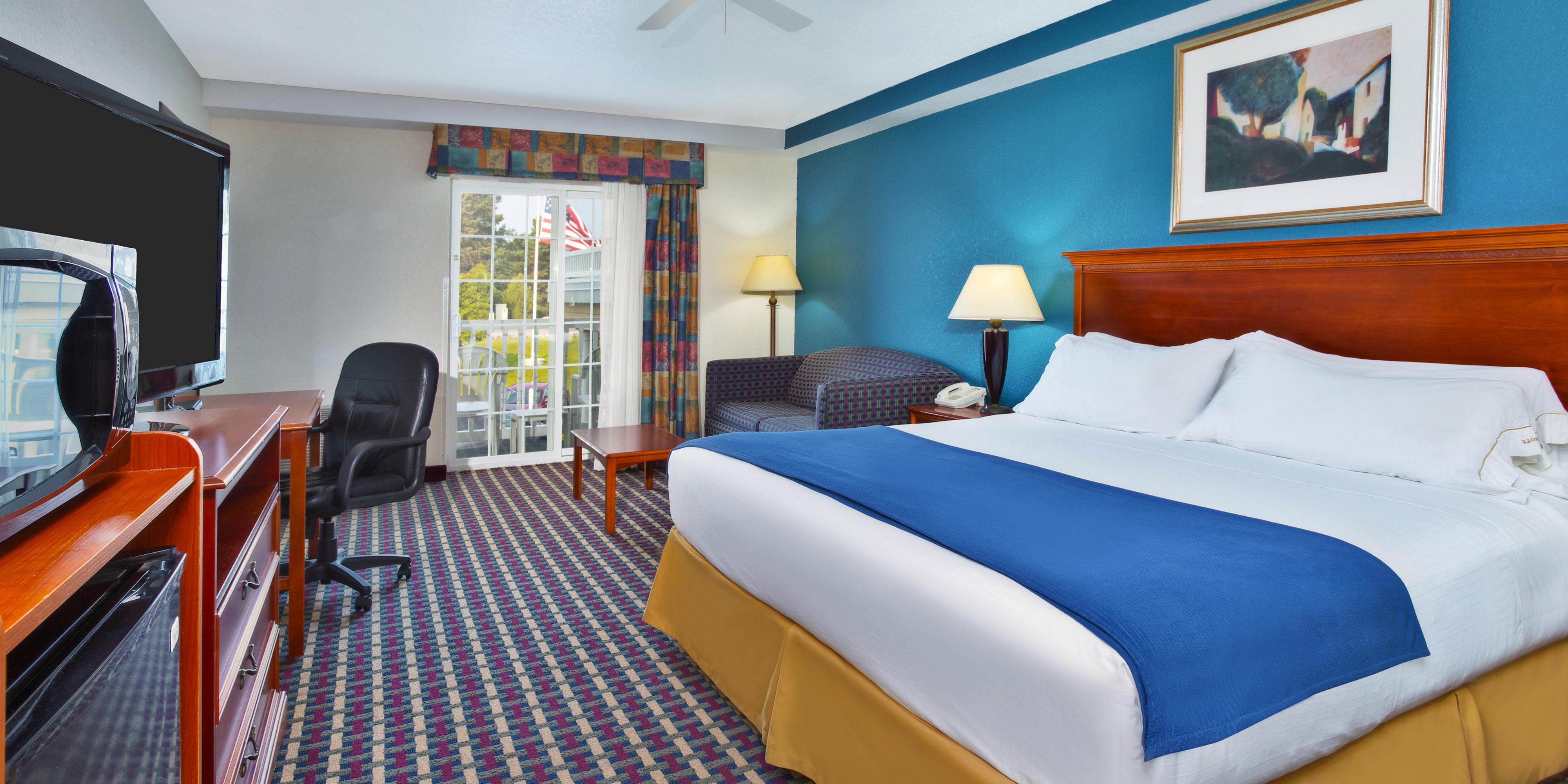 Discount  80  Off  Days Inn Petoskey United States Hotel Book Canada