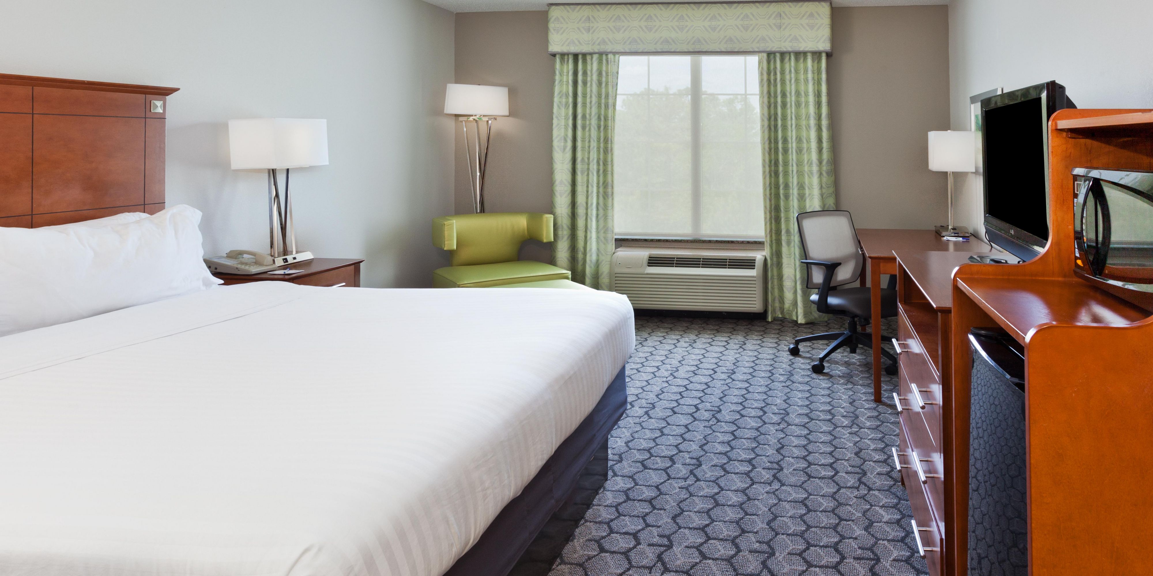 Phenix Al Hotel Near Fort Benning Holiday Inn Express Suites