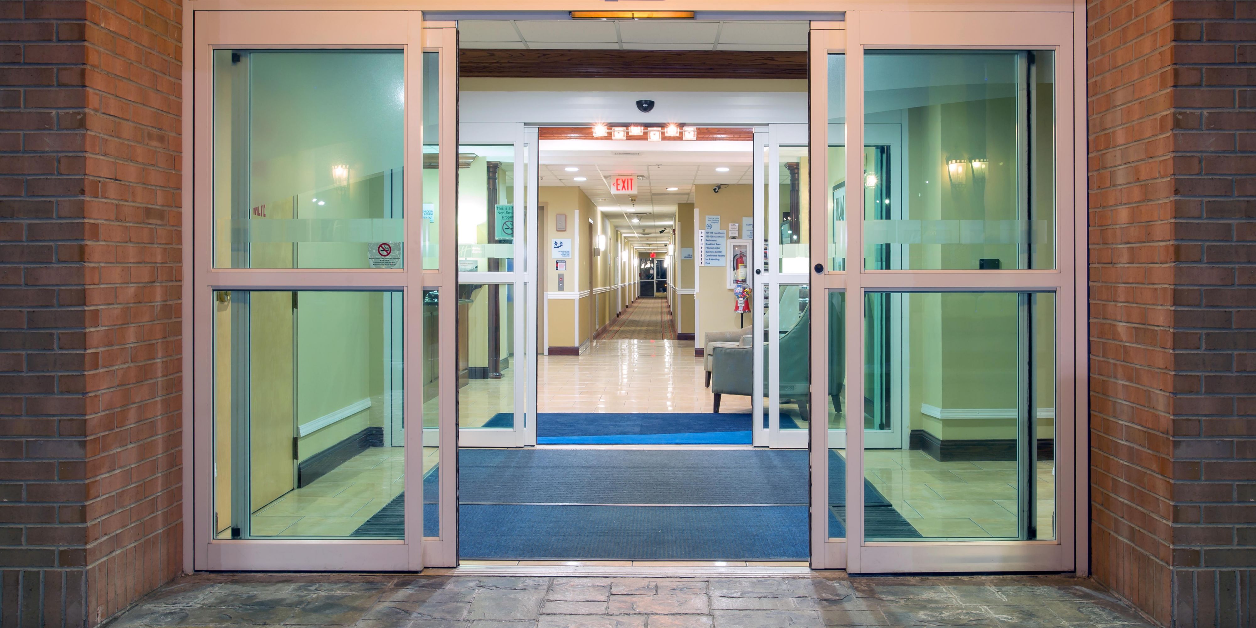 Holiday Inn Express Suites Richmond Hotel By Ihg