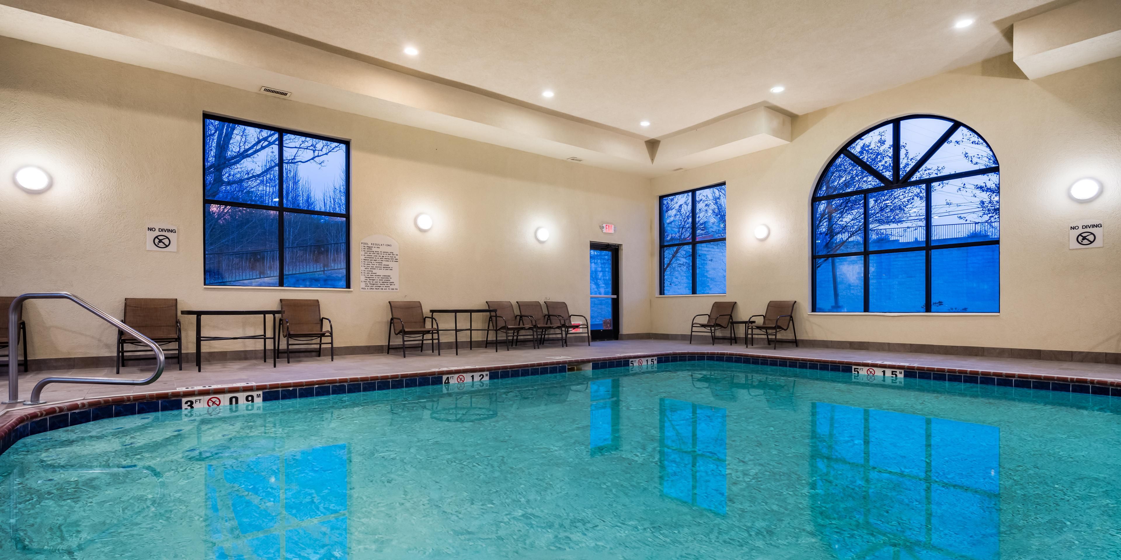 Holiday Inn Express Suites Rocky Mount Smith Mtn Lake Hotel By Ihg