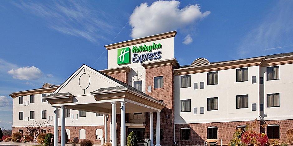 Hotel In Rolla Mo Holiday Inn Express Suites Rolla Mu