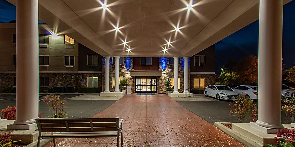 North Sacramento Hotel Holiday Inn Express Suites Roseville