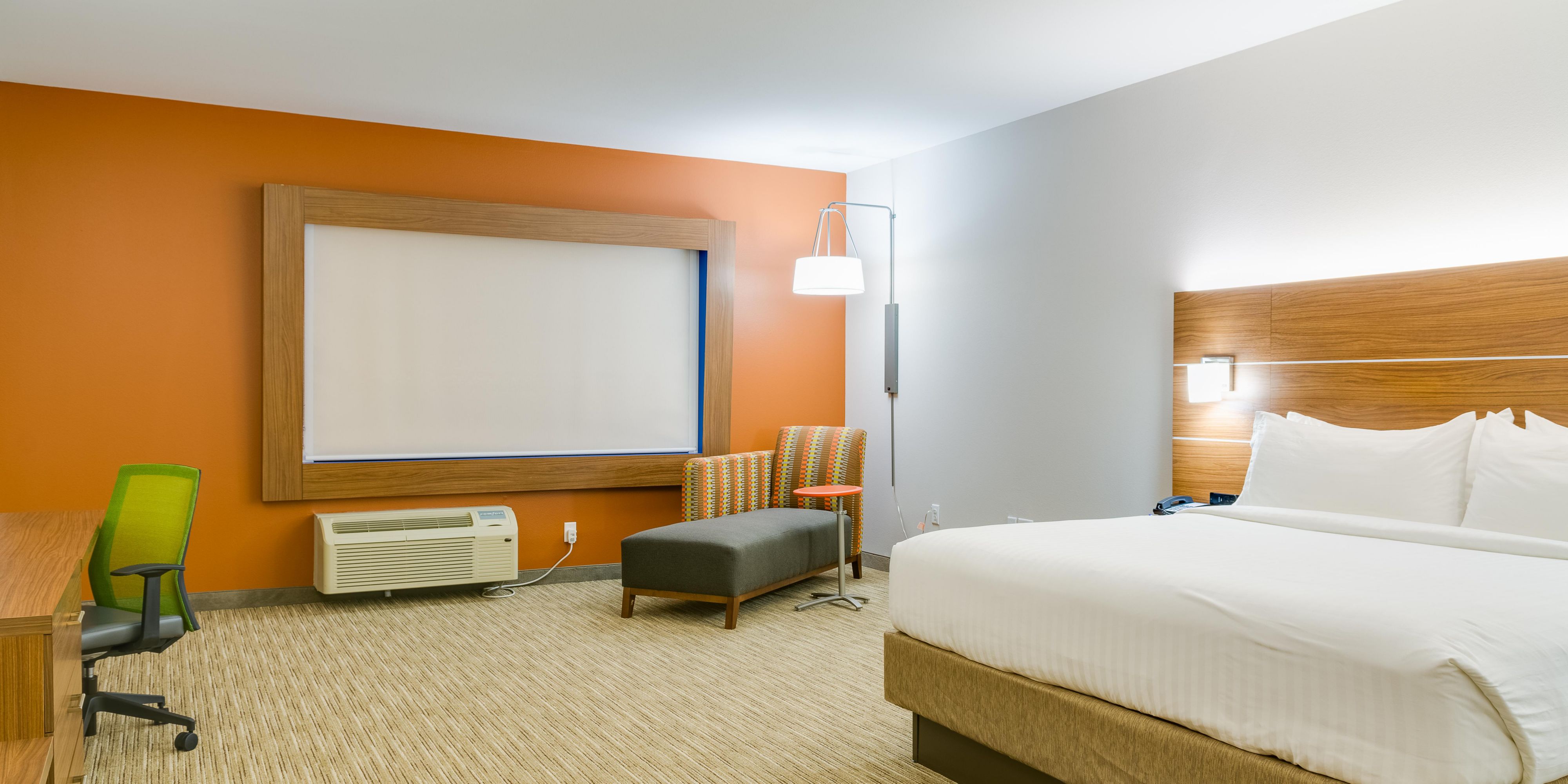 Holiday Inn Express Suites Russellville Hotel By Ihg