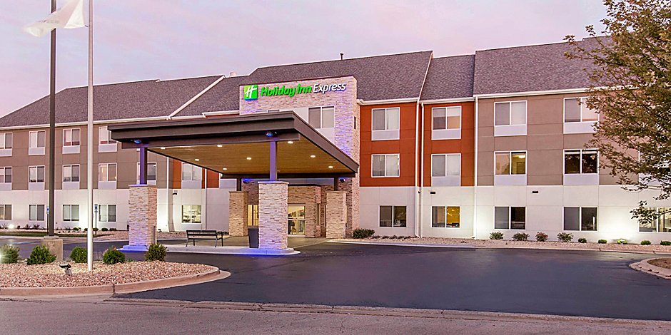 Holiday Inn Express Suites Chicago West St Charles Hotel By Ihg