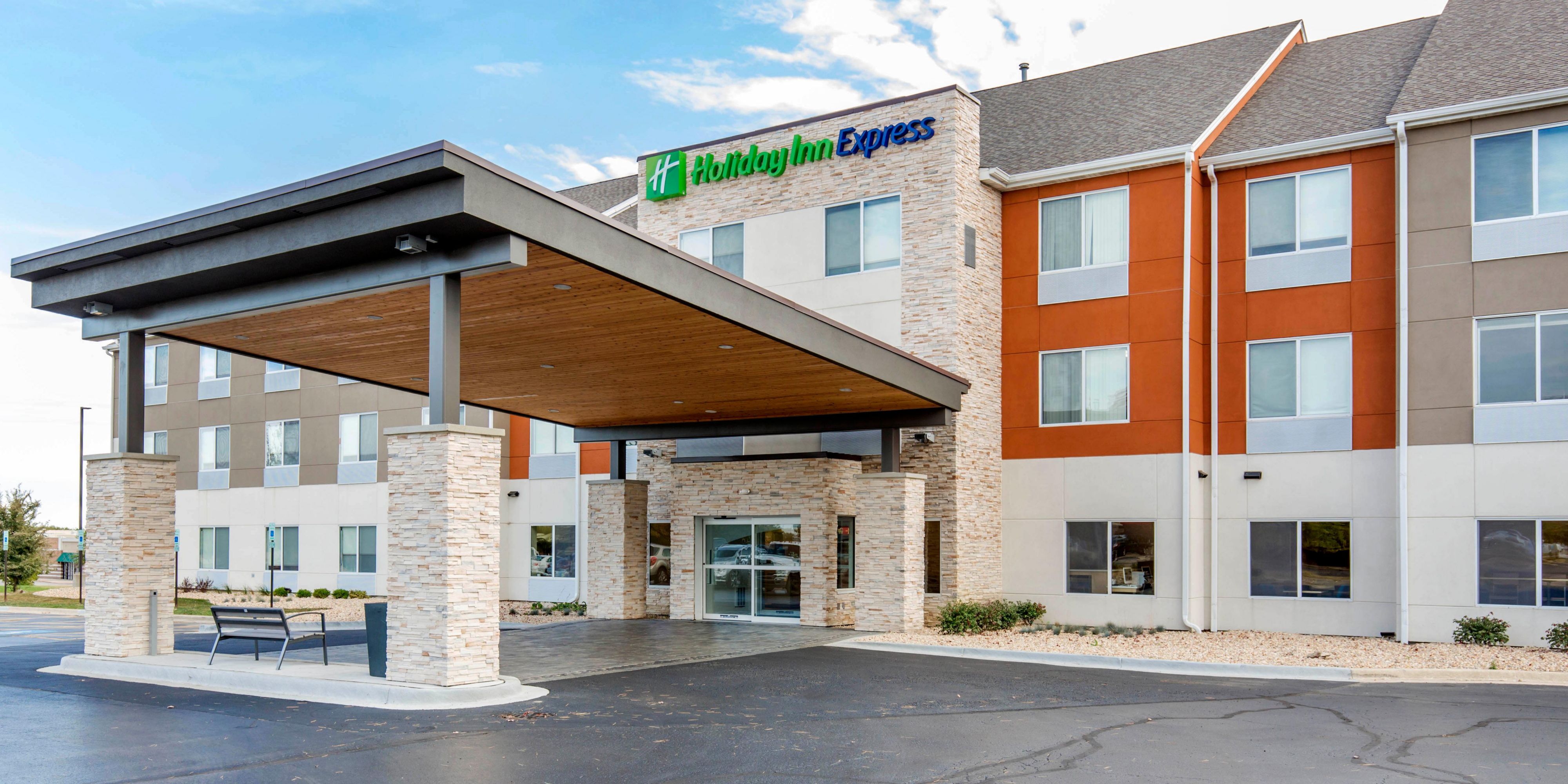 Holiday Inn Express Suites Chicago West St Charles Hotel By Ihg