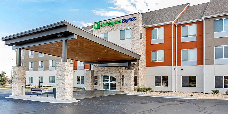 Holiday Inn Express Suites Chicago West St Charles Hotel By Ihg