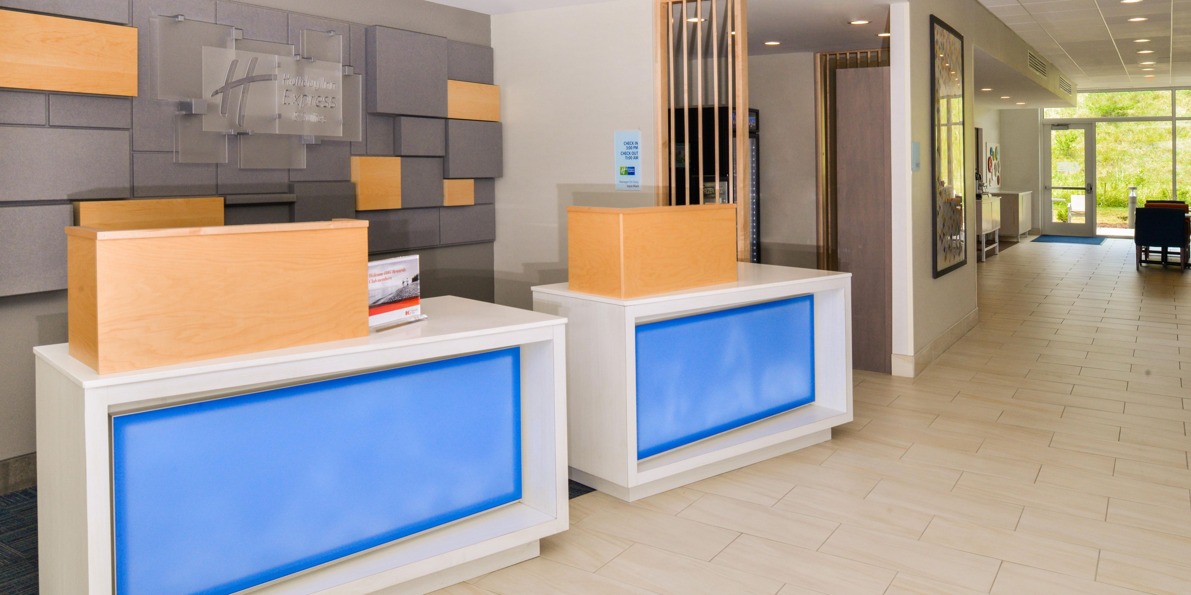 Holiday Inn Express Suites Salem Hotel By Ihg