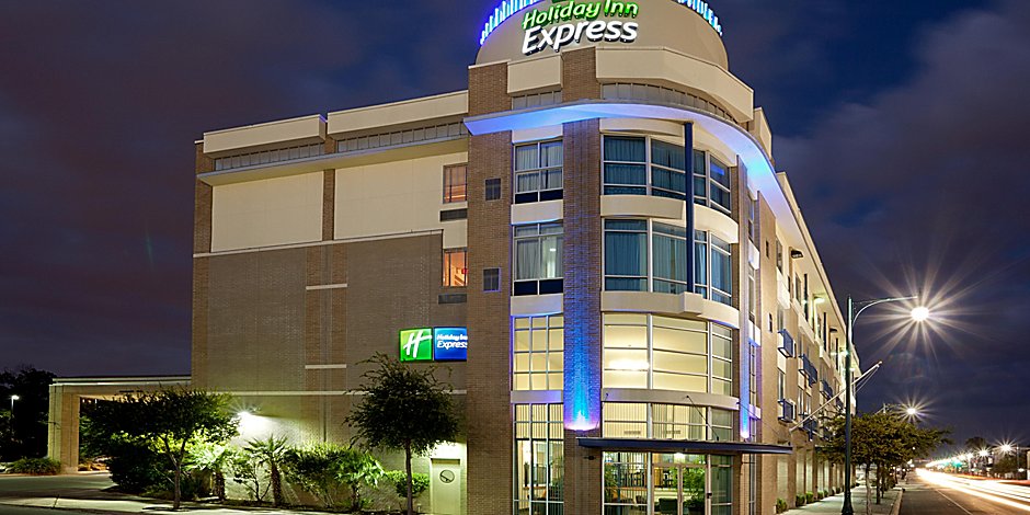 Hotels Near Alamodome Holiday Inn Express Suites San Antonio