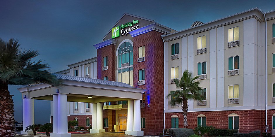 Hotels Near Seaworld San Antonio Holiday Inn Express Suites