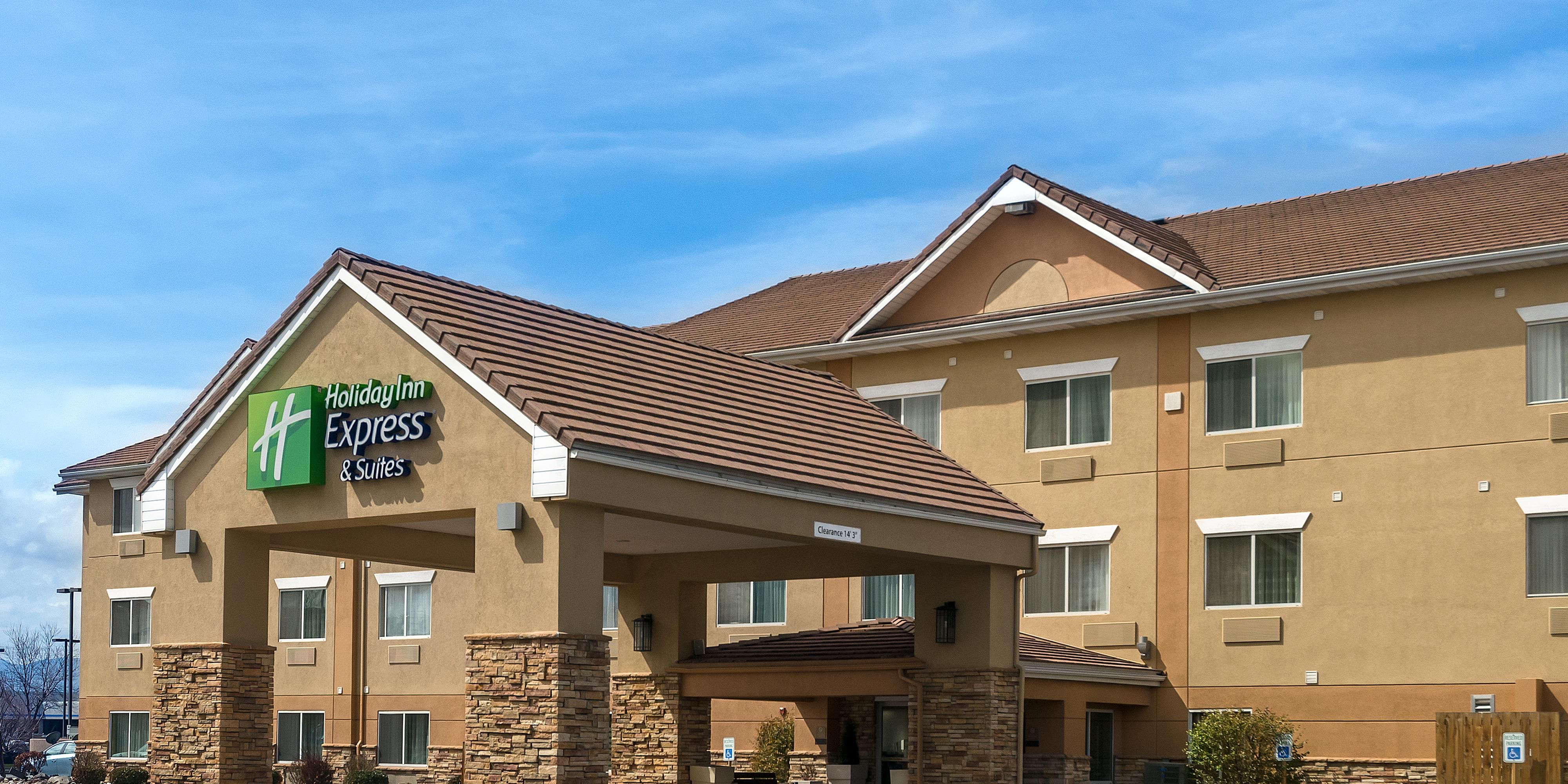Pet Friendly Hotels In Sandy Holiday Inn Express Suites Sandy