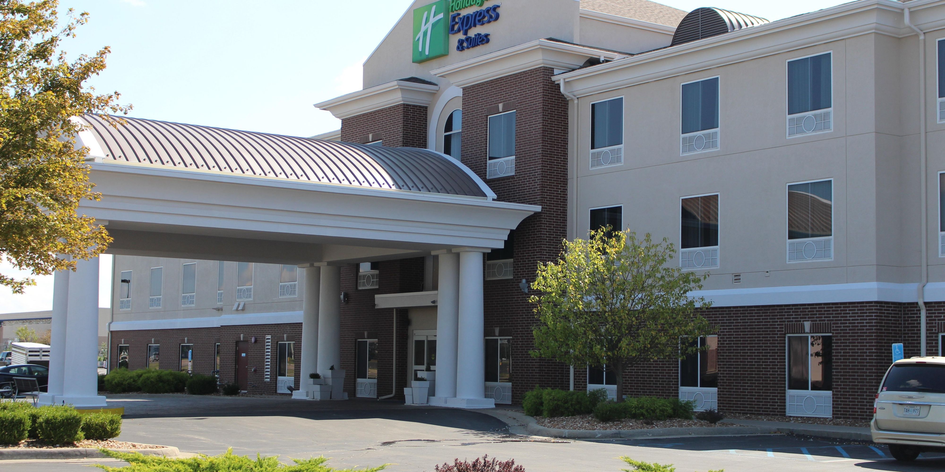 Holiday Inn Express Suites Sedalia Hotel By Ihg